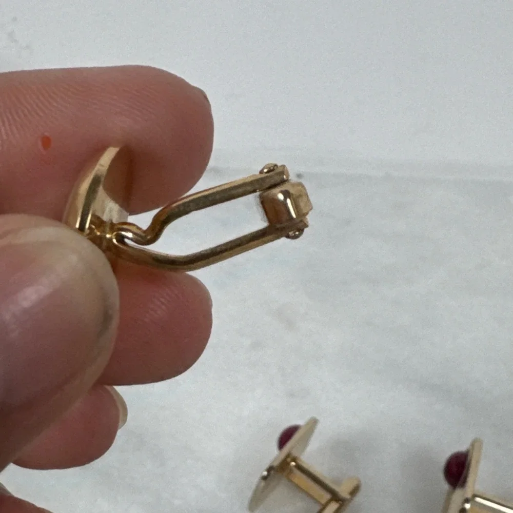 Vintage Lot of 2 Pairs Gold Tone Cuff Links Cufflinks